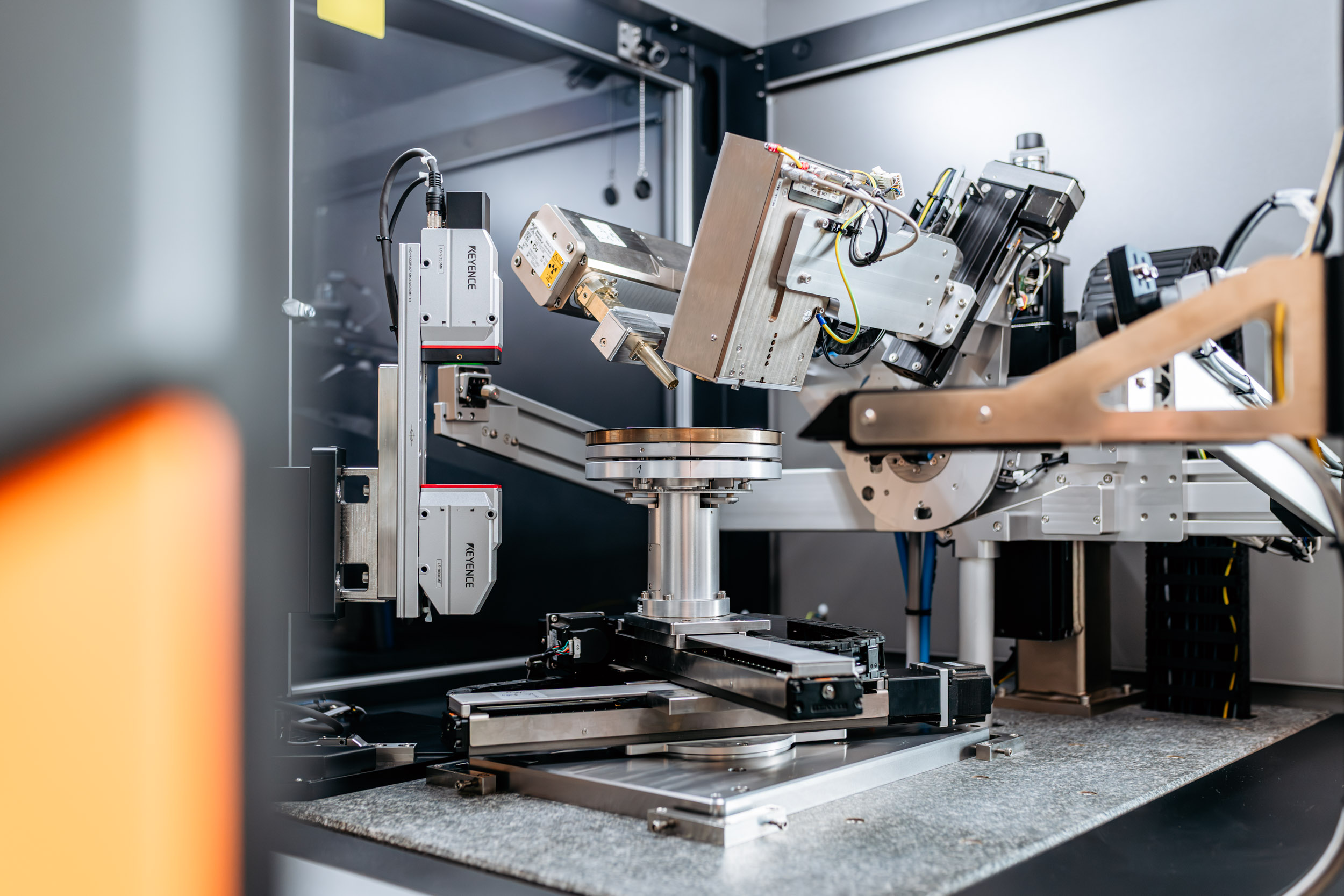 XRD and geometry measurement setup